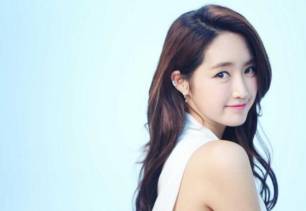 J_jooyeon's tweet photo. 광고촬영때 혜정언니가 찍어준사진♡
핸드폰보다가 생각나서 땋!!ㅎㅎㅎ http://t.co/pu5LtOwe1x
