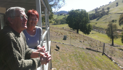 ElmCottageTumut's tweet photo. Look down at the river from your holiday deck.....with your happy hound patrolling below! http://t.co/bMFJM8FFob
