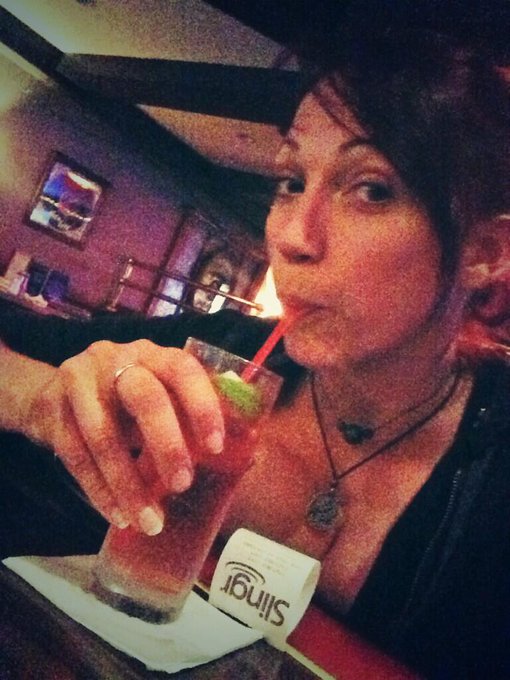 Yesssss!!! Thx @cacowboy48! Drinkin &amp; chasing ghosts tonight! Special stop at @SardosBar! Thx @Slingr<a class="tags" target="_blank" title="On Twitter" href="/?out=eyJ0eXAiOiJKV1QiLCJhbGciOiJIUzUxMiJ9.eyJpYXQiOjE3MjEzNTQ5NjcsImlzcyI6InR3cG9ybnN0YXJzLmNvbSIsIm5iZiI6MTcyMTM1NDk2NywiZXhwIjoxNzUyODkwOTY3LCJyZWRpcmVjdF91cmwiOiJodHRwczovL3R3aXR0ZXIuY29tL2NhY293Ym95NDgifQ.rQJl0Gpr_Kr4OU64PDDhnosRIULQm4abEG6Gcg-L7LJ6XjAP2cfqaAvH6j6h550X2ONwZsVqiB43UQ5YIoIgpw">@cacowboy48</a><a href="/tag/woodcamera"class="tags"><span>#woodcamera</span></a>