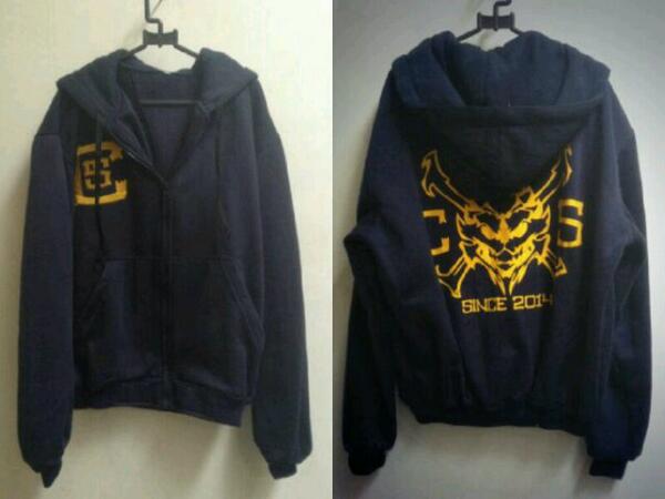 prankedkingdom's tweet photo. Contoh hasil pengerjaan kami, jaket hoodie+ sablon&amp;bordir. Mau pesan hoodie seperti ini. Bisa produksi di kami. Murah http://t.co/voHJOBk3VH