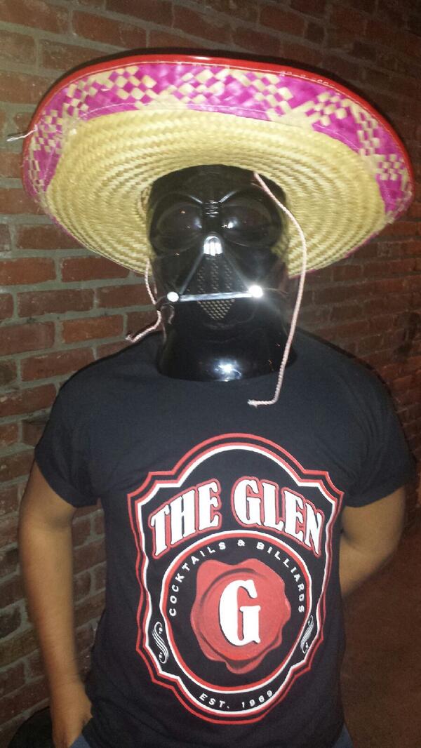 Grease_monky's tweet photo. That time darth was bar backing http://t.co/ujhb56eGlJ