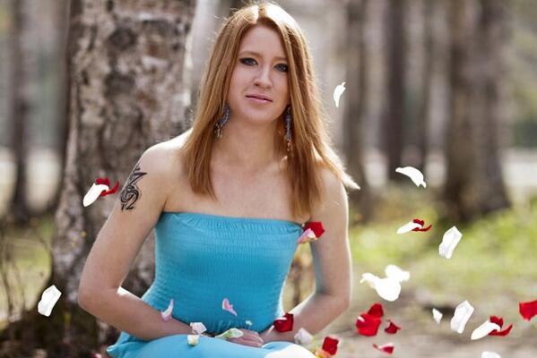 RedheadNata tweet picture