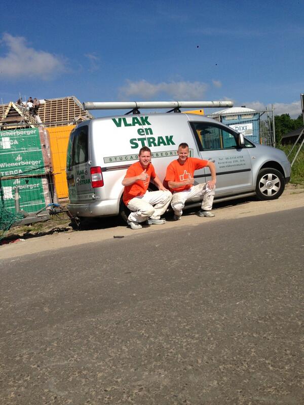 De Oranjekoorts heerst bij <a href="/vlakenstrakurk/">Vlak & Strak Urk</a> dankzij <a href="/Norbert_KnaufNL/">Norbert Hulshof</a>  #gewoon wereld kampioen!!!# waarom niet