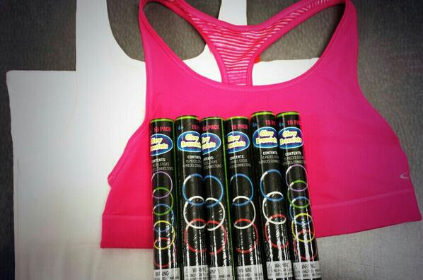buxombrowncoat's tweet image. Registered for @ItsGlowTime #5k in Racine for Sat. Bought ALL THE GLOW BRACELETS. And a neon sports bra. #fitness