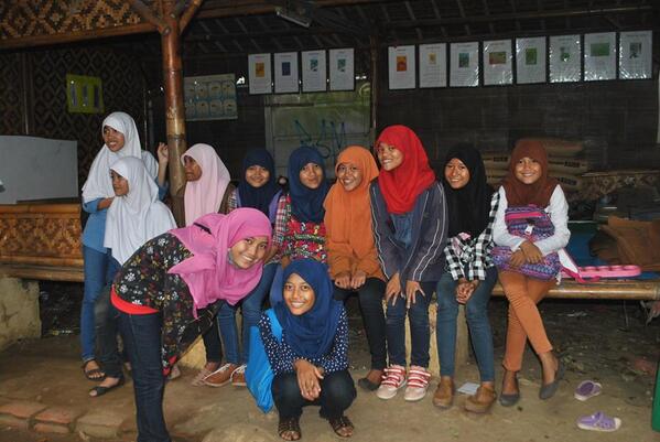 <a href="/CipuyFML/">cipuy family</a>  niyy ;;)