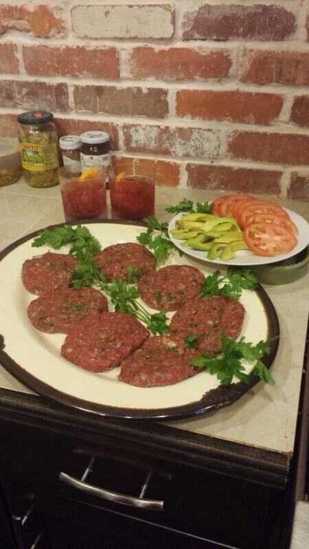 @TheTuscanGun we did another one of yours and @debimazar recipes. Grass fed Tuscanized hamburgers. Negroni's again!