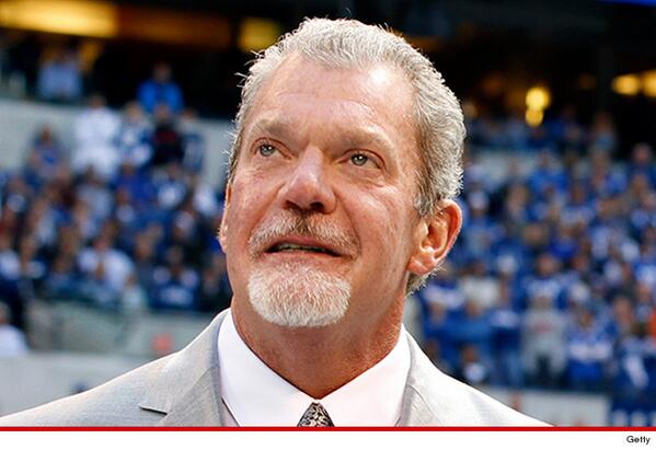 TMZ's tweet photo. Colts owner Jim Irsay's license suspended for a full year after DUI arrest. http://t.co/VC638PJAsD http://t.co/XCcTbJPIht