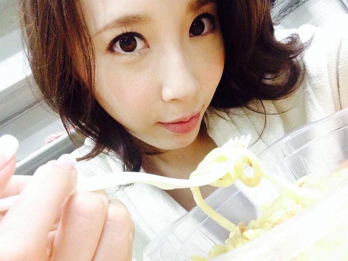 今日のお昼はパスタ♡  続きの撮影も頑張るね*\(^o^)/* http://t.co/dMHQWocaDo<a href="/tag/ryugagotoku"class="tags"><span>#ryugagotoku</span></a>
