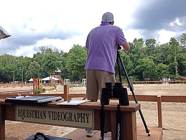 kimweaver21's tweet image. #gchs Not the best weather for a horse show! @RobbieWeaver #videographerproblems