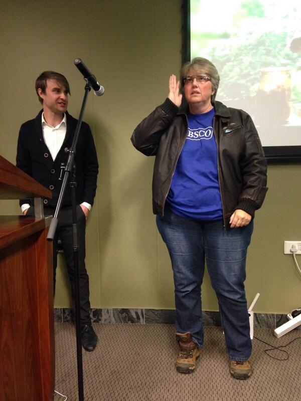 JaniceDW's tweet photo. “@ujlibscience: “@CarikeSchoeman: Thanks so much @libraryfuture now I want my own #GoogleGlass #SAOIM” http://t.co/gDmpBGVHAC” @UPLibrary