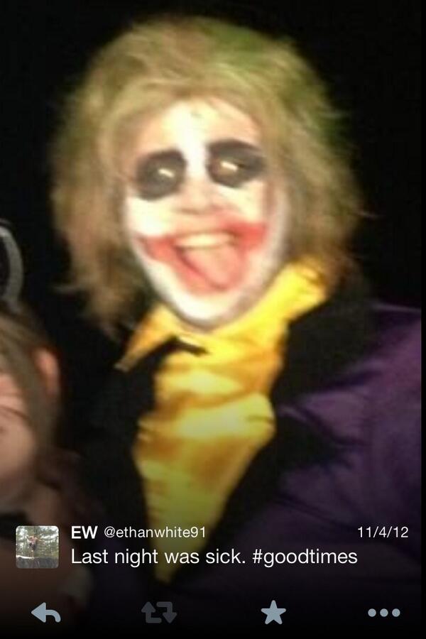 ethanwhite91's tweet image. #thejerker @Lonnielabonte @tommypuiia