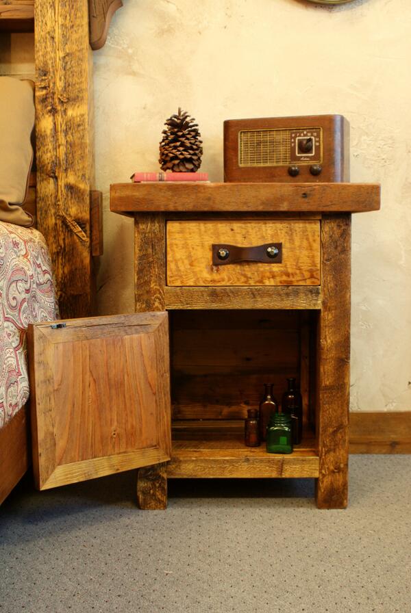 TimberDesigns3's tweet image. Our original design Black Mountain Night stand with dovetail drawers and full ext. slides. Copyright@originaldesign