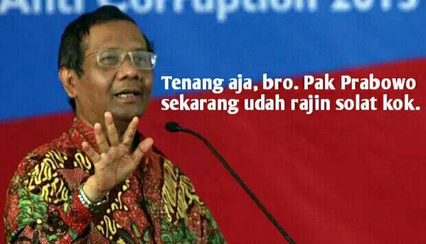 siagaperubahan's tweet photo. Tum @PartaiSocmed, ini black camp atau fakta ya? :) RT @korantempong: Mahfud: Tenang saja, Pak Prabowo sekarang... http://t.co/JDZwwgjJHY