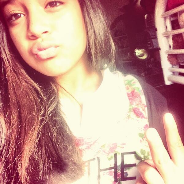 JbRashel's tweet photo. I'm not gonna write u a love song cause u ask for it cause u need one u see 😘❤️ http://t.co/TIAIXhco5r