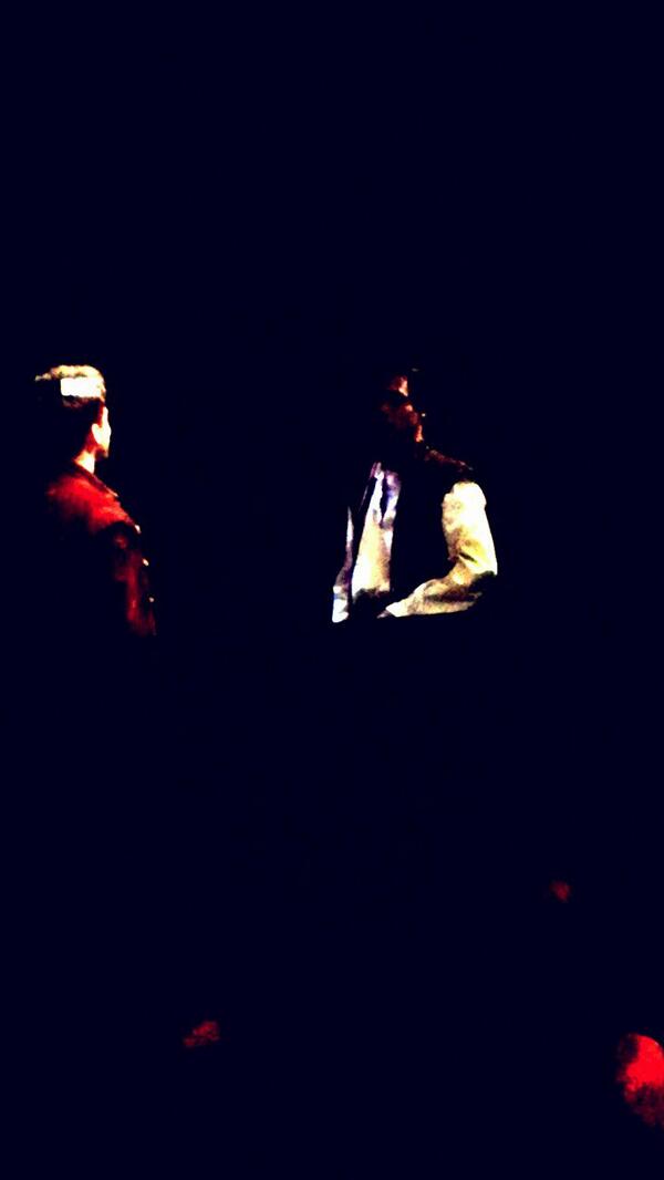 Gaaan97's tweet photo. #RSCHenryIV @RSC_Education      enjoying Henry IV until it stops working :( http://t.co/OAmJIJoi6u