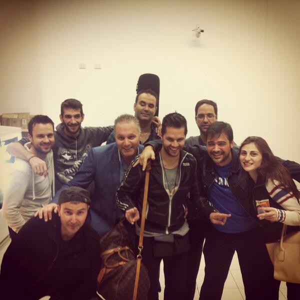 SimelaX's tweet photo. Live με Γιώργο Τσαλικη Αδελαιδα-Μελβουρνη-Σίδνεϊ !!! http://t.co/bAtc8hDC5B