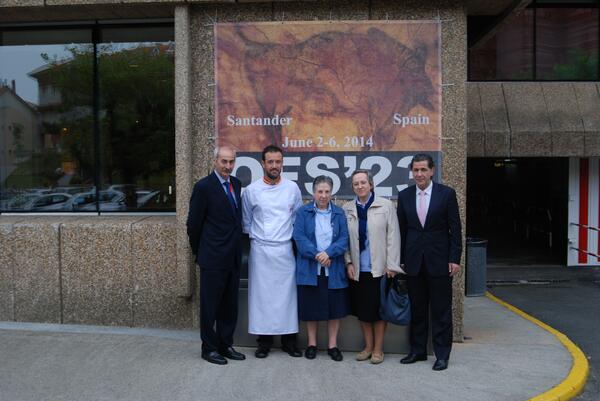 OFS23's tweet photo. El congreso #OFS23 en @HotelSantemar colabora con la cocina económica #congresosolidario http://t.co/JWClV4r9mK