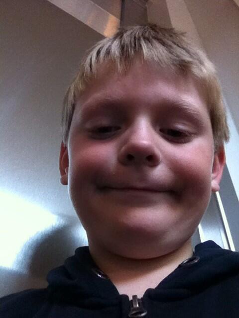 EdbergOskar's tweet photo. Vi ska åka till Åland yipi😀 http://t.co/0tD9L0aERu