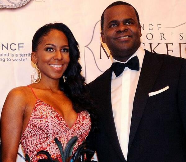 ajc's tweet photo. ICYMI: Mayor Kasim Reed, wife welcome new baby. http://t.co/cMeqnyhws1 http://t.co/lvwhJ6IpfY