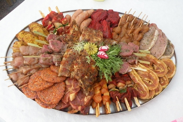 BBQ weer!!! Toch even herhalen: € 50 korting op heerlijke barbecueschotel. Check: bit.ly/1pdHhz3 #ede