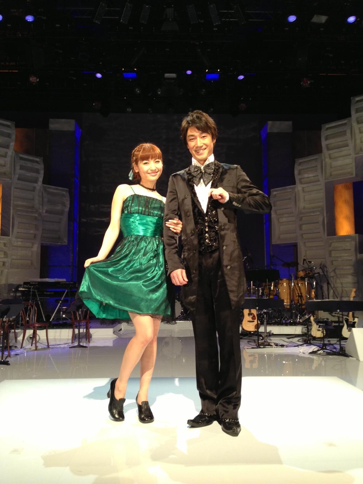 ディズニー スタジオ アナとハンス王子があの とびら開けて をテレビ初披露 神田沙也加さんと津田英佑さんが来週6 14 土 フジテレビ Music Fair 18時 に出演します Http T Co Ych4ykygch Http T Co Xyemjsrys3 Twitter