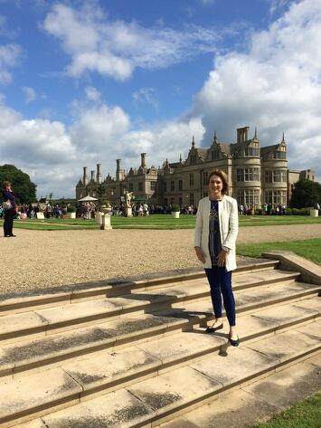 pridemagazines's tweet photo. Lovely meeting Fiona Bruce at Kirby Hall's #AntiquesRoadshow @BBCNews .. Event photos will be available soon! http://t.co/A2RAt2WACL
