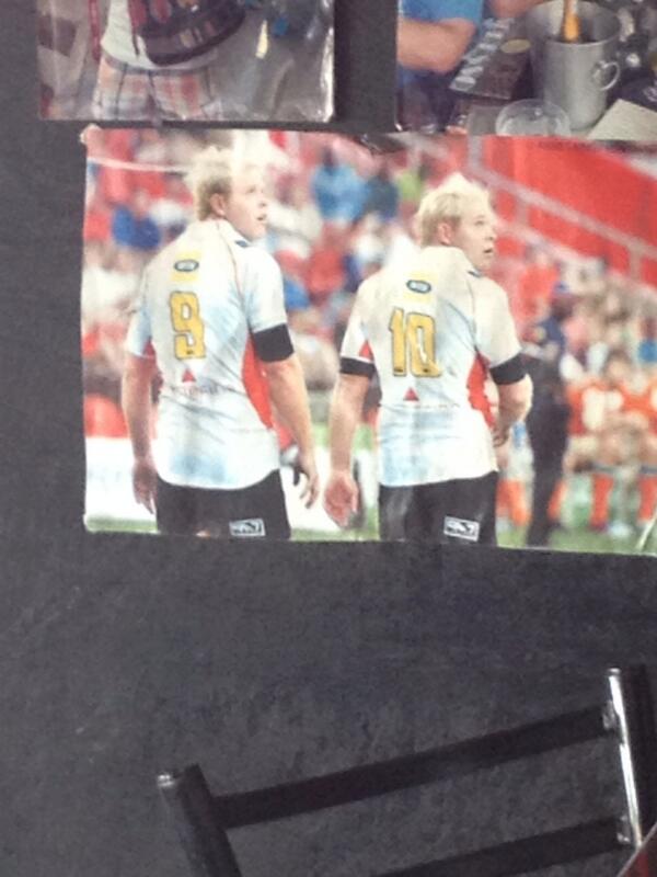 Sitting at espresso for a business lunch and these 2 champions are in the bar! <a href="/guycronje10/">guy cronje</a> <a href="/rosscronje9/">ross cronje</a>