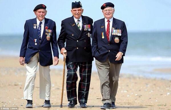 RichOnOWN's tweet photo. RT @10NewsHunt: MERCI!
#DDay #DDay70 http://t.co/MoruWtc1qt @PhotosDuMonde