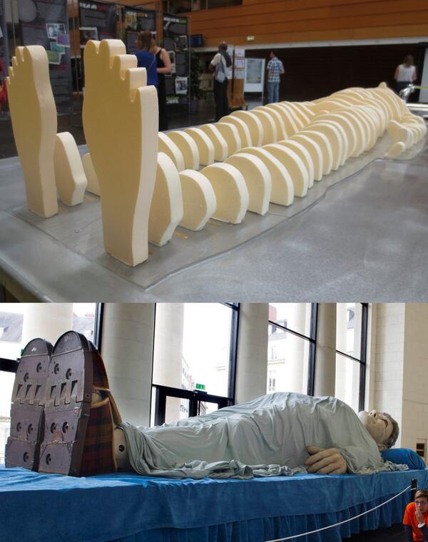 VMeillerais's tweet photo. @UnivNantes étrange Un air de ressemblance entre l'homme autopsié aux #JS2014 et #RoyalDeLuxe L'enquête est ouverte http://t.co/W0eJXUphfF