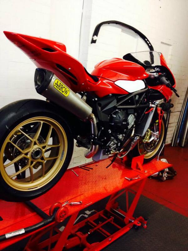 lilybella2007's tweet photo. MV Agusta F3 full Arrow systems in stock call 01706 716650 http://t.co/6lazoSbyBu