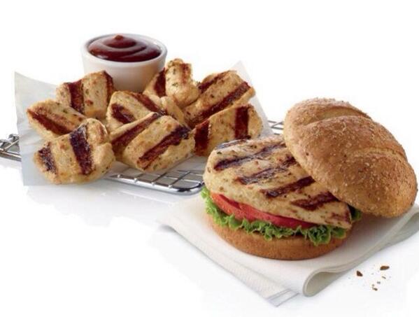 CFAcentertonsq's tweet photo. Retweet this to receive a FREE Grilled Chicken Sandwich or Grilled 8ct Nugget. Valid 6/6 #followusFriday #grilledlove http://t.co/kU74d4HGkq