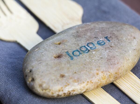 moonfryeteam's tweet photo. DIY stamped rock place cards are the perfect addition to a summer #party! http://t.co/EdrT84upl8 http://t.co/jAAirV8wm1