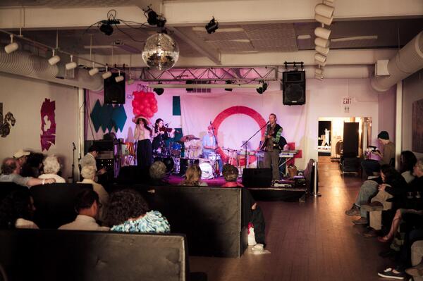 UlsterMagazine's tweet image. Bearsville Theater hosts concert June 7 to benefit 0+, musicians in need. recordonline.com/apps/pbcs.dll/…