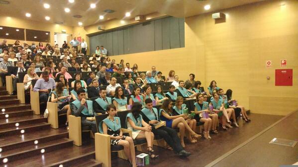 Humanidades_AB's tweet photo. ¡Enhorabuena "graduados"! http://t.co/KymqB4lBHU