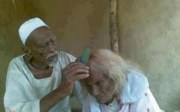 غريب tweet media