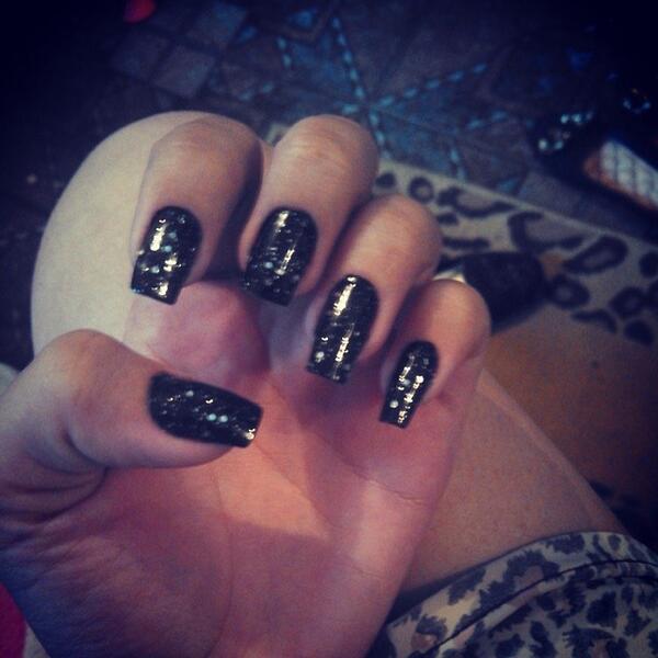 AdaliSnch's tweet image. #unhaBlack #tagrande  #fashion  #Rock #Lindas #curti #minhas #moda #estilo #adoro #unha