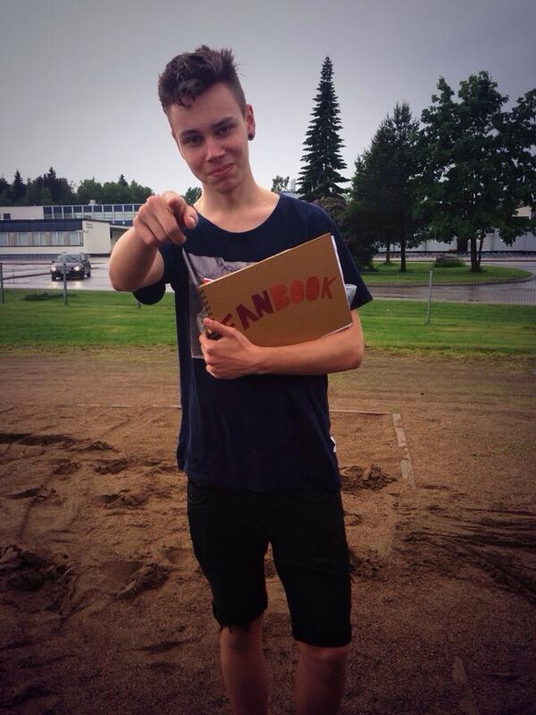 softenginefin's tweet image. Hey guys this happened!!