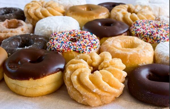 Foodsnapshots's tweet photo. Happy National Donut Day! http://t.co/wheTSXY2wR
