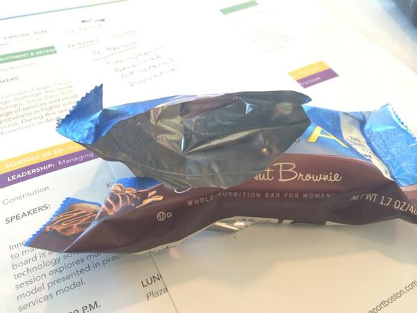 RachelSmooke's tweet photo. @ash_eduventures I would share but it only last about .2 seconds :/ @LUNAbar @seaportboston #eac14 http://t.co/apmFThzCxv