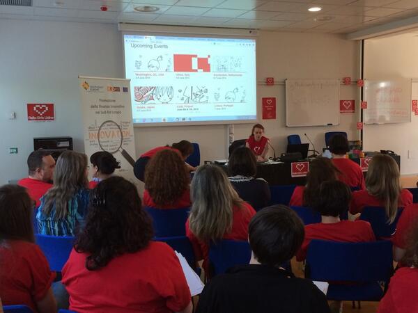 RailsGirlsUD's tweet photo. La nostra coach Cristina ci racconta la sua storia da #sviluppatrice #railsgirlsud http://t.co/RM2rFNetEX