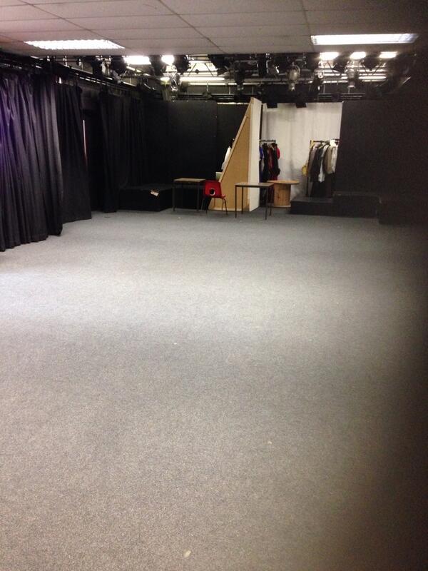 dramaconway's tweet photo. @FridayClubberz http://t.co/OpOKspfC4f