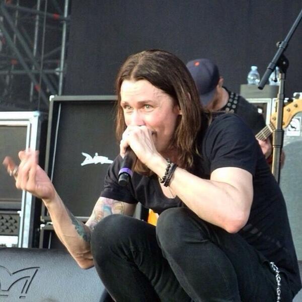 Myles_ABfanJPN's tweet photo. <Pic> Nice shot of @MylesKennedy @alterbridge on stage at @RockInIdro! (Thx© @ricky93 on Instagram)
#マイルズケネディ のフォトです！ http://t.co/WsuBJ8k7Us