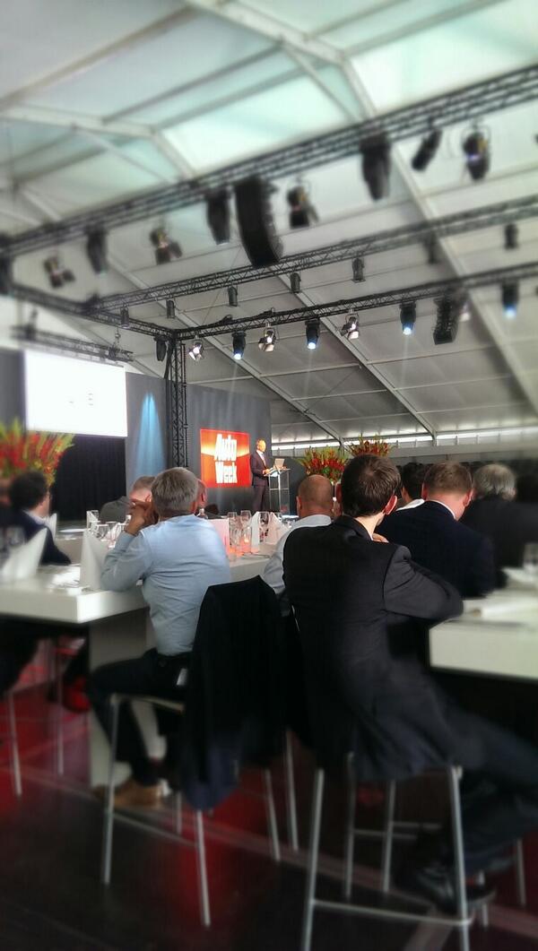 Opening AutoWeek Live, trots op <a href="/AutoWeek/">AutoWeek</a>