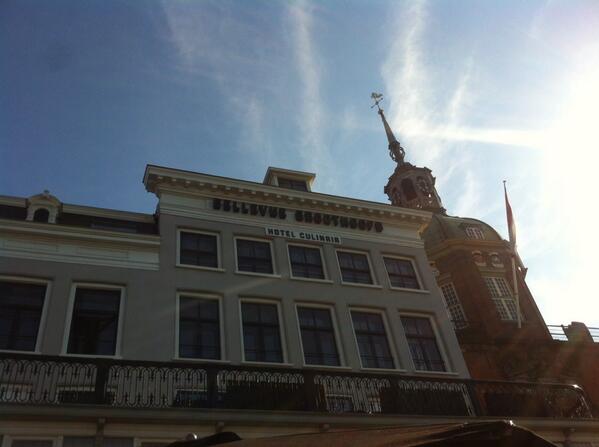 Begin van een lang weekend, prima plek om daaraan te beginnen... <a href="/BellevueGH/">Bellevue Groothoofd</a>