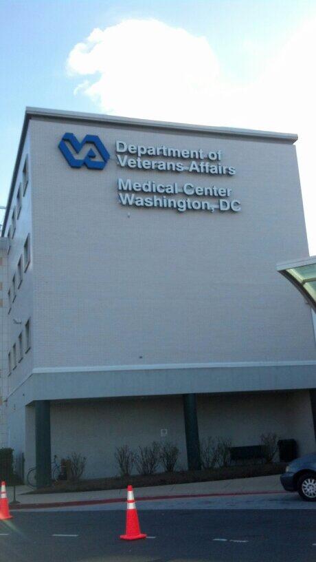 DMV_Santa tweet picture