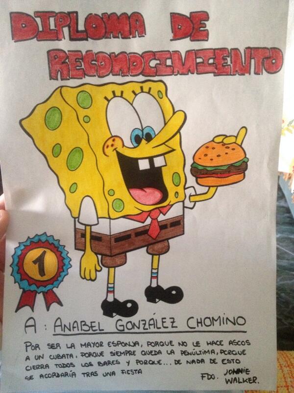 Rosaba11's tweet photo. Diploma de reconocimiento de @avi_bel22 . Te acuerdas @CarlosDiazCamac ?😂 http://t.co/fh3wdls46x