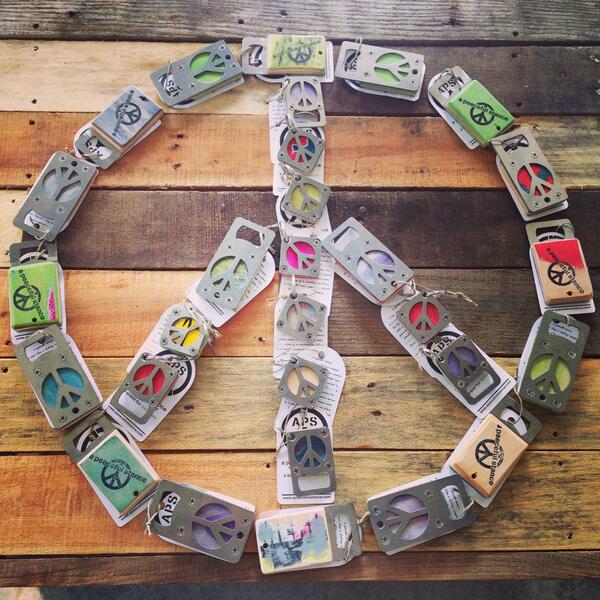 apeacefulstance's tweet photo. Our #recycled #skateboard bottle openers &amp; keychains will make the best Father's Day gift! #recycle #beer #craftbeer http://t.co/vXvEhAzYfo