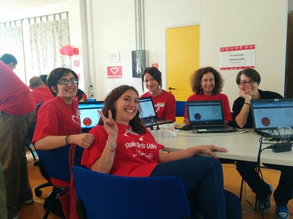 sarute88's tweet photo. @railsgirlsUD bravissime!!!!! http://t.co/yX0nImJfQe