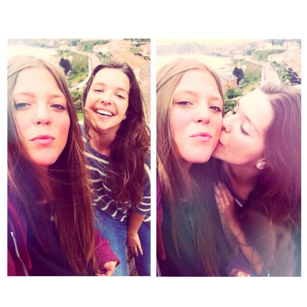 Carlota Satrústegui tweet media