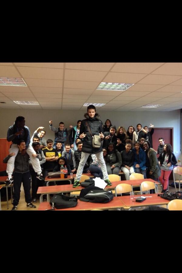 Dylan_Agr's tweet image. #2nde2 #bestclasse #vousallezmemanquer ❤️❤️